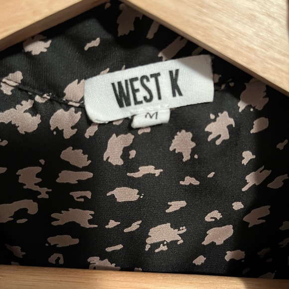 West K Tie Front Black and Cream Blouse Whimsigoth Streetwear Baddie Medium - Picture 9 of 10